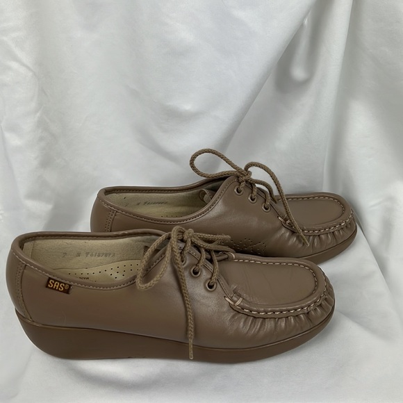 SAS Siesta Lace Up Loafer, Size 7, Narrow - Picture 4 of 11